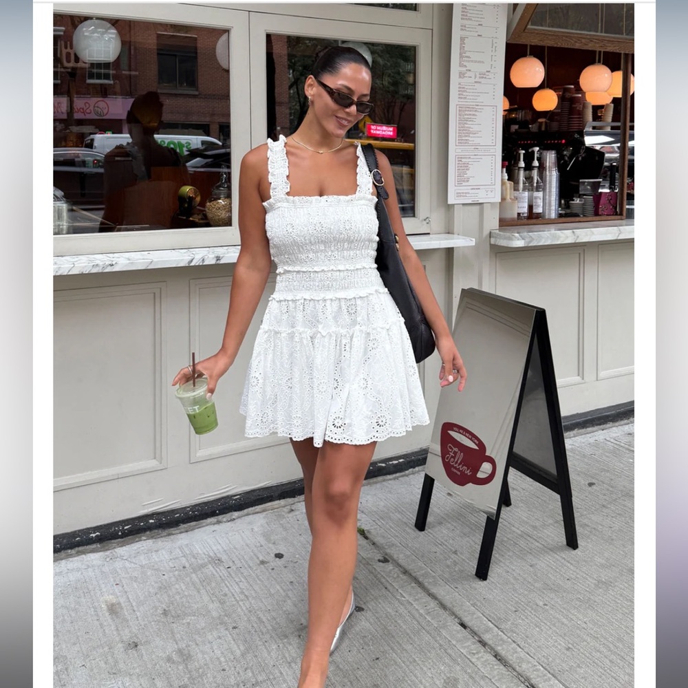 Hill House The Azalea Mini Nap Dress in White Trellis Broderie